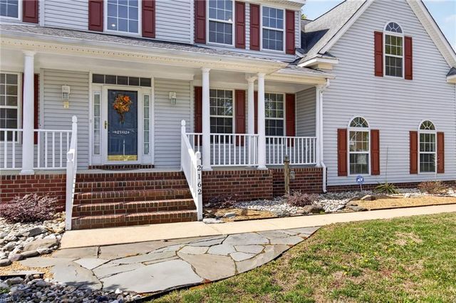 2162 Seastone TRCE, Chesapeake, VA 23321