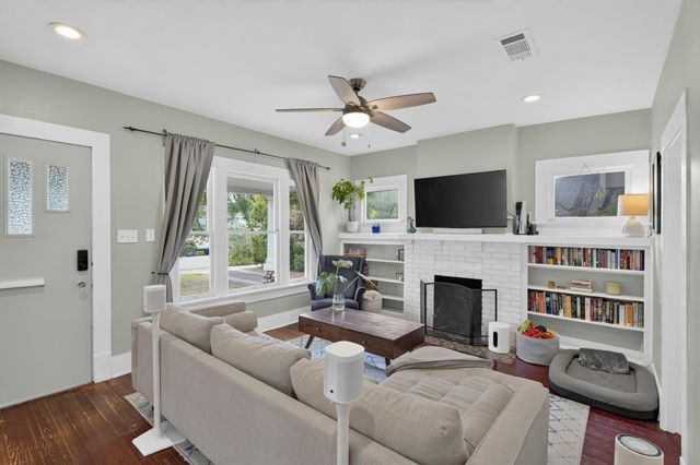 307 E 35th ST A, Austin, TX 78705