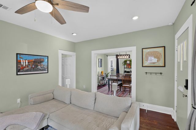 307 E 35th ST A, Austin, TX 78705