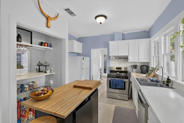 307 E 35th ST A, Austin, TX 78705