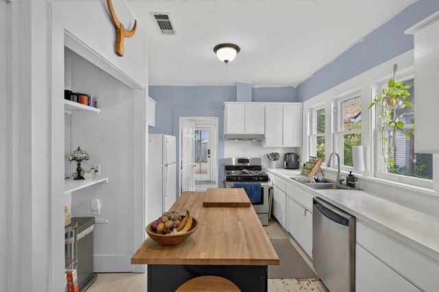 307 E 35th ST A, Austin, TX 78705