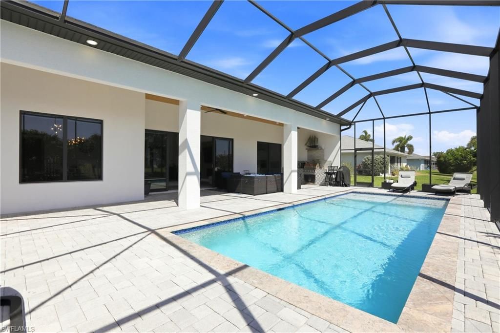 Image 39 of property listing at 3325 SW 8th CT, Cape Coral, FL 33914