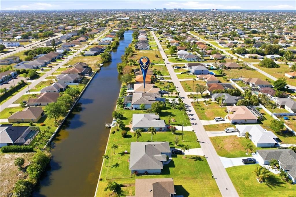 Image 44 of property listing at 3325 SW 8th CT, Cape Coral, FL 33914