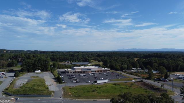 1515 Red Bud Road NE, Calhoun, GA 30701