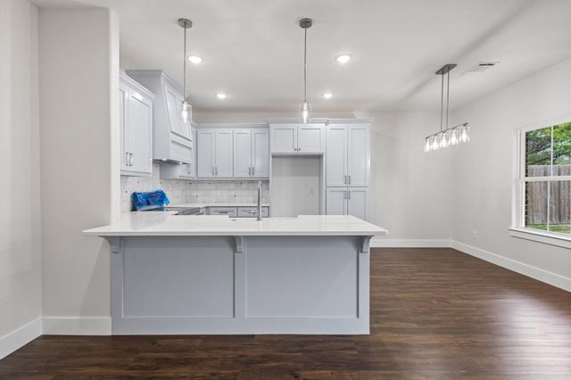 4511 Cox Street, Sherman, TX 75090