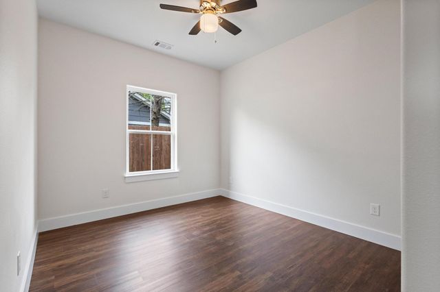 4511 Cox Street, Sherman, TX 75090
