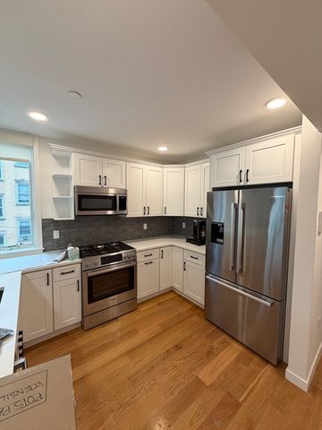 175 Gove St 3, Boston, MA 02128