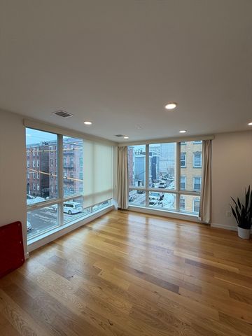 175 Gove St 3, Boston, MA 02128