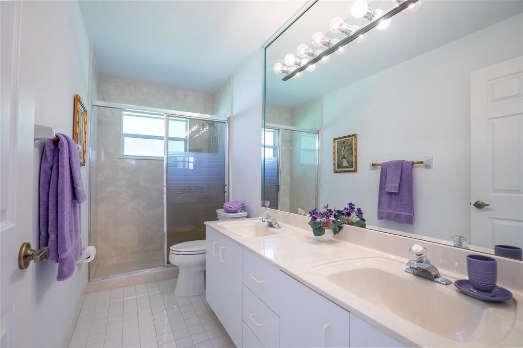 Image 22 of property listing at 6070 NW 96th Dr, Parkland, FL 33076