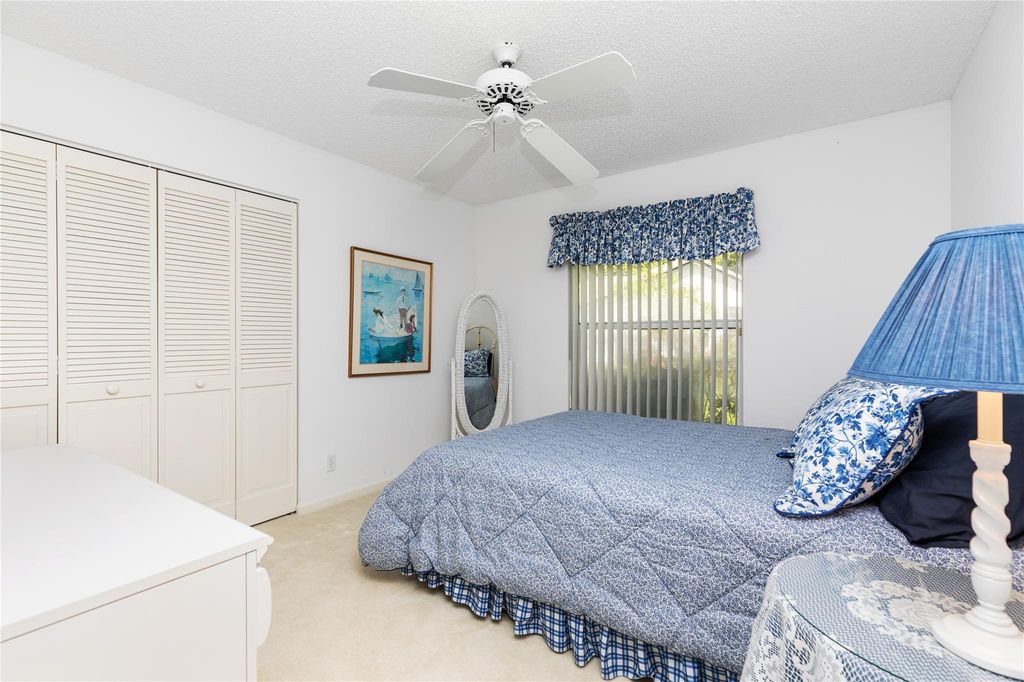 Image 26 of property listing at 6070 NW 96th Dr, Parkland, FL 33076