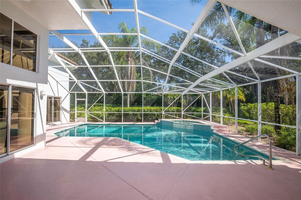 Image 32 of property listing at 6070 NW 96th Dr, Parkland, FL 33076