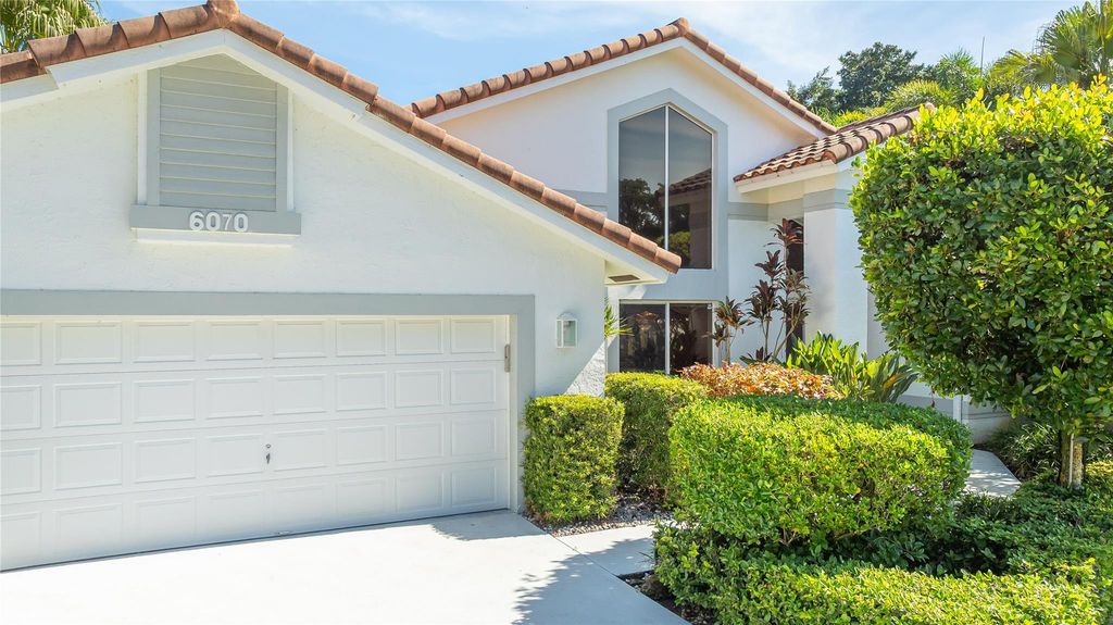 Image 34 of property listing at 6070 NW 96th Dr, Parkland, FL 33076