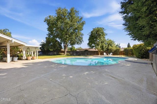 7221 Durango Way, Bakersfield, CA 93309