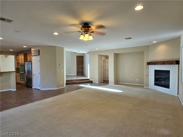 10012 Madison Walk Avenue, Las Vegas, NV 89149