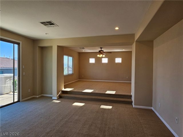 10012 Madison Walk Avenue, Las Vegas, NV 89149