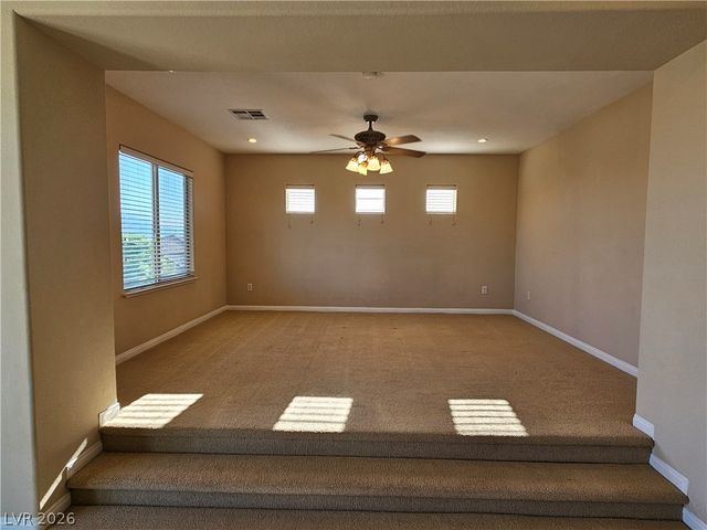 10012 Madison Walk Avenue, Las Vegas, NV 89149