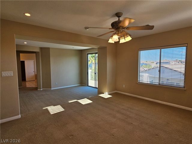 10012 Madison Walk Avenue, Las Vegas, NV 89149
