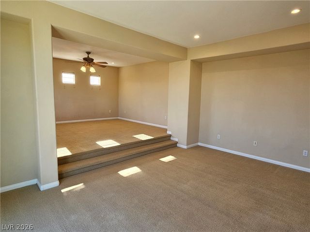 10012 Madison Walk Avenue, Las Vegas, NV 89149