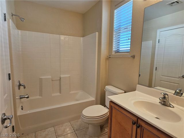 10012 Madison Walk Avenue, Las Vegas, NV 89149