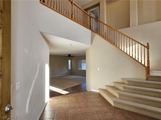 10012 Madison Walk Avenue, Las Vegas, NV 89149