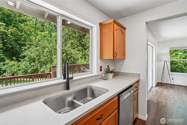 9017 381st Avenue SE, Snoqualmie, WA 98065