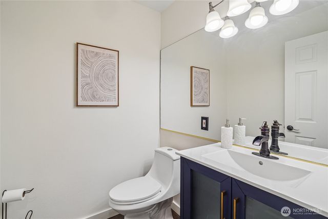 9017 381st Avenue SE, Snoqualmie, WA 98065