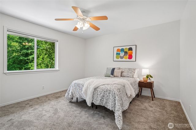 9017 381st Avenue SE, Snoqualmie, WA 98065