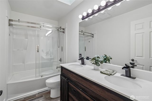 9017 381st Avenue SE, Snoqualmie, WA 98065