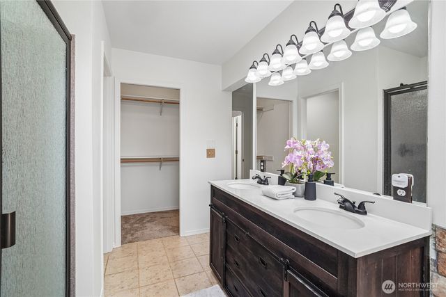 9017 381st Avenue SE, Snoqualmie, WA 98065