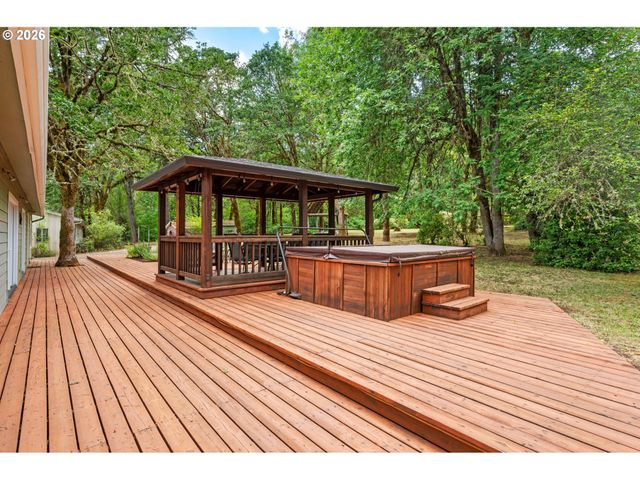 84640 LORANE Hwy, Eugene, OR 97405