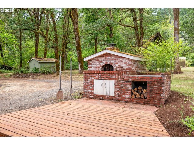84640 LORANE Hwy, Eugene, OR 97405