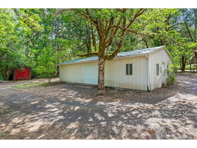 84640 LORANE Hwy, Eugene, OR 97405
