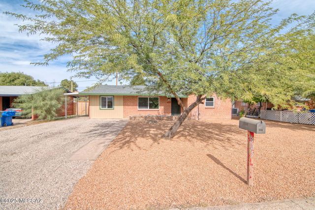 805 E Joan Place, Tucson, AZ 85719