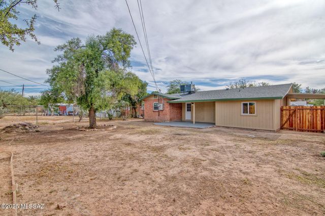 805 E Joan Place, Tucson, AZ 85719