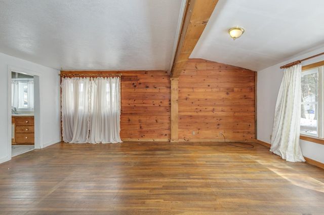 81 Village Street, Concord, NH 03303