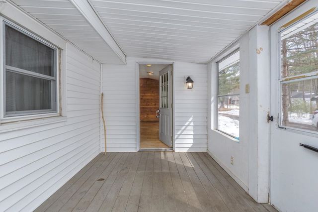 81 Village Street, Concord, NH 03303