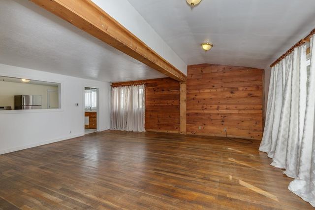 81 Village Street, Concord, NH 03303