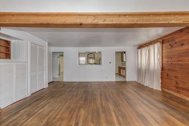 81 Village Street, Concord, NH 03303