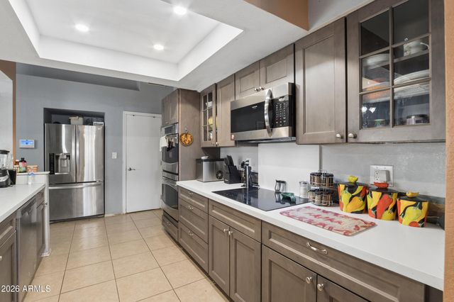 5138 W DIANA Avenue, Glendale, AZ 85302