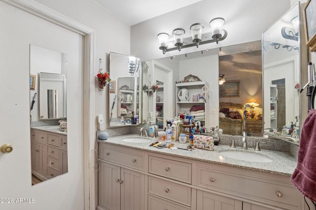 5138 W DIANA Avenue, Glendale, AZ 85302
