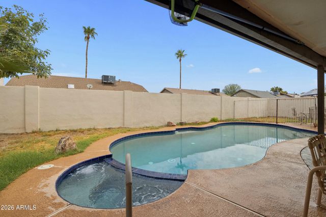 5138 W DIANA Avenue, Glendale, AZ 85302