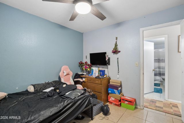 5138 W DIANA Avenue, Glendale, AZ 85302