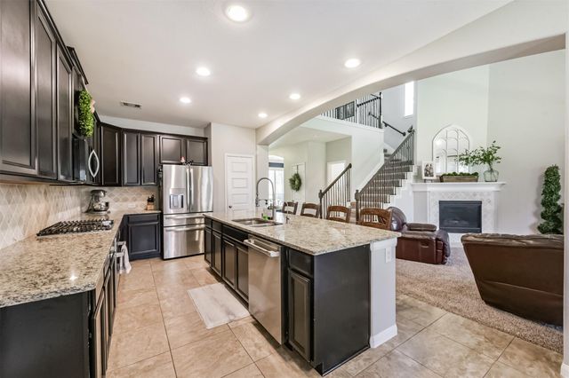 17120 Edge Branch Lane, Houston, TX 77044