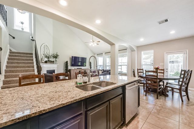 17120 Edge Branch Lane, Houston, TX 77044