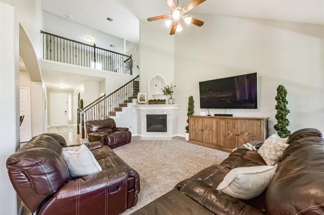 17120 Edge Branch Lane, Houston, TX 77044