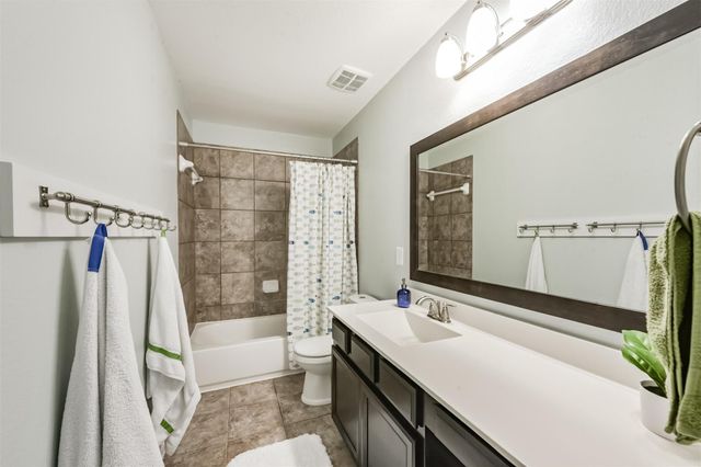 17120 Edge Branch Lane, Houston, TX 77044