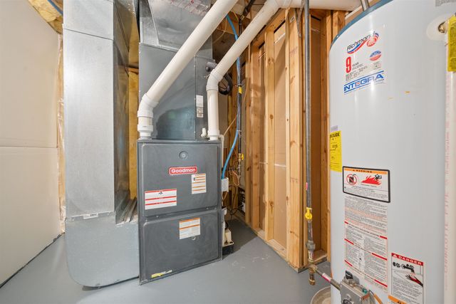 108 24th ST SW, Minot, ND 58701