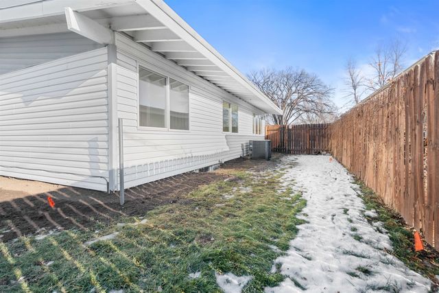 108 24th ST SW, Minot, ND 58701