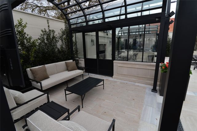 3030 Monticello Avenue 301, Dallas, TX 75205