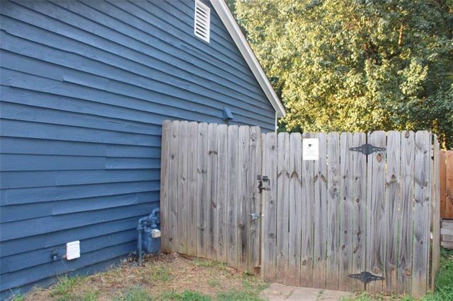 4668 Hairston Crossing Way, Stone Mountain, GA 30083